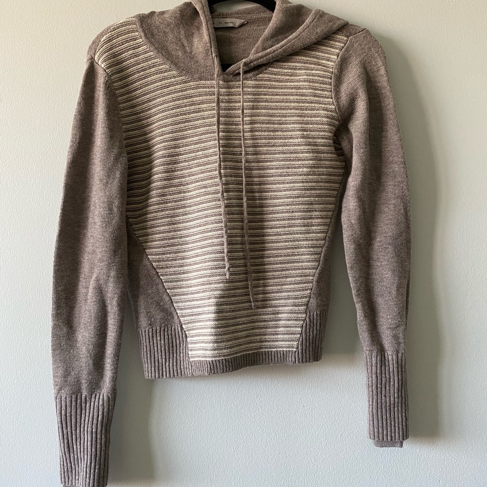 Women’s Athleta Hoodie